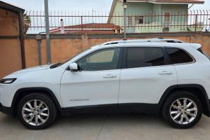 Jeep Cherokee 2.2 limited 4x4
