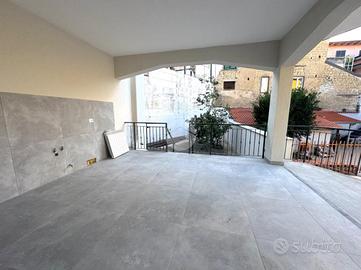 3 LOCALI A MARANO DI NAPOLI