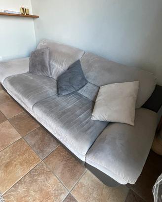 Divano moderno  grigio in alcantara