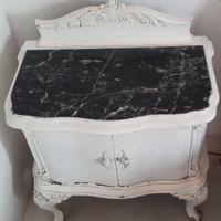 Comodini stile barocco bianchi