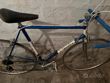 Bicicletta da corsa “vintage”