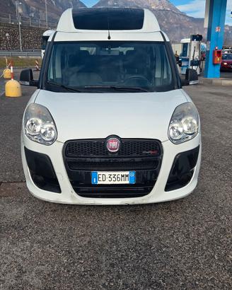 doblo trasporto disabili tetto alto