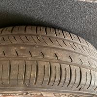 185/65/15 khumo con cerchio