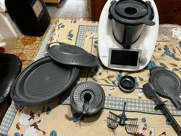 bimby tm 6 completo usato poche volte come nuovo