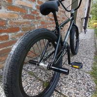 Division Fortiz 20" 2021 BMX Freestyle (21" - Blac