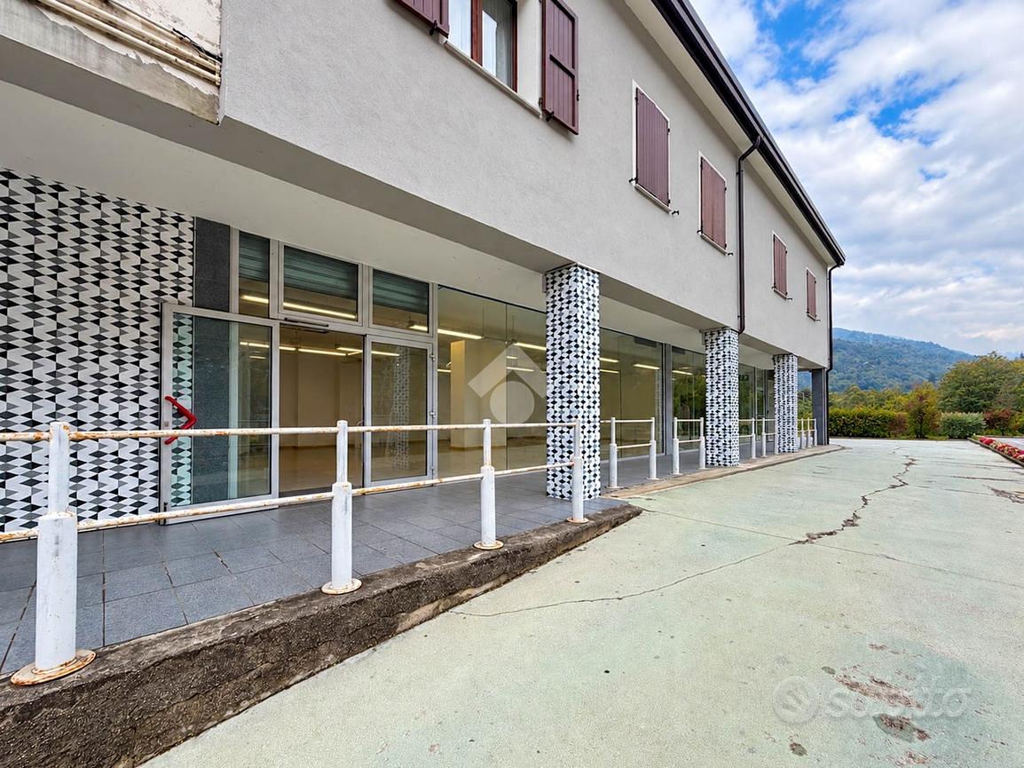 NEGOZIO A VESTONE - Vista 4