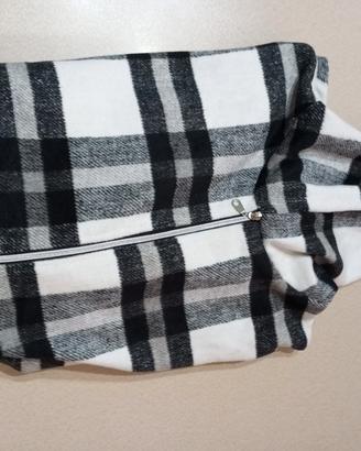 Cardigan lungo a quadroni con cappuccio 
