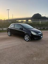 Opel corsa 1.3 75cv Diesel