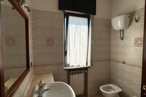3 Stanze in appartamento arredato