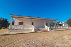 Grottaglie- villino con terreno