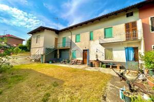 BIFAMILIARE A CUNICO