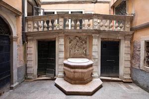 Spettacolo sull'acqua Carnevale Venezia centro