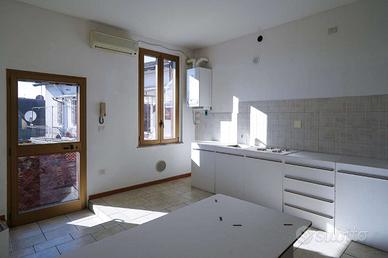 TRILOCALE A TREVIGLIO