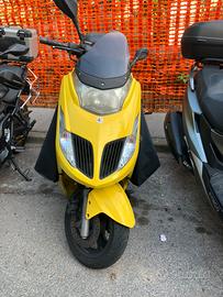 Kymco Dink 200i