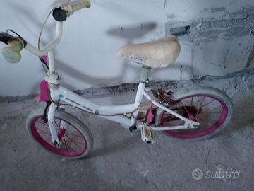 bicicletta bici bimba bambina