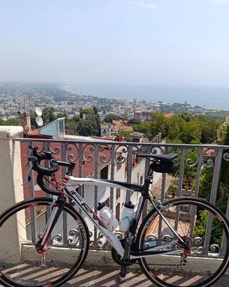 Bici da corsa FRW carbonio