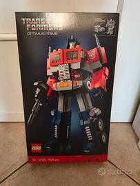 LEGO OPTIMUS PRIME