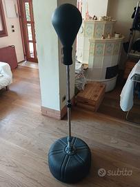 punching ball autoportante con asta regolabile