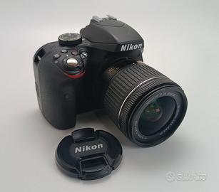 Nikon D3300 + Obiettivo 18-55mm + Accessori
