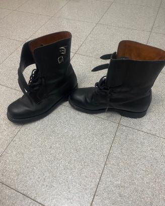 Scarpe dell’esercito italiano