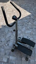 Step attrezzo ideale per ginnastica a casa