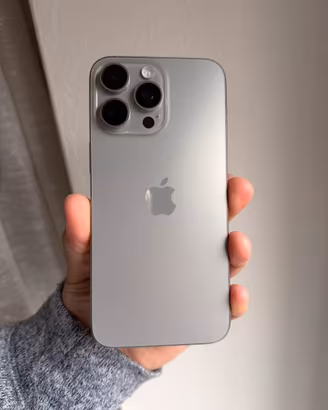 Iphone 15 pro max 256gb 95% batteria