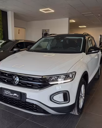 VOLKSWAGEN T-ROC LIFE 2.0 DSG 150CV NAVI CRUISE AN
