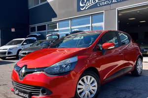 Renault Clio 1.2 75CV Neopatentati