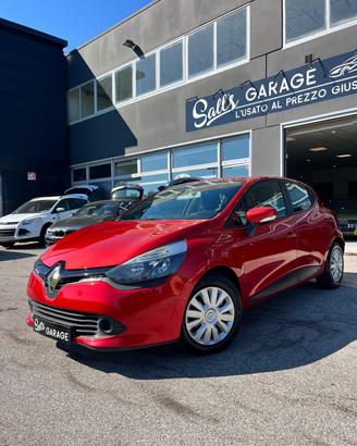 Renault Clio 1.2 75CV Neopatentati