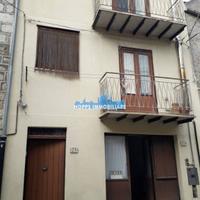 5 VANI PETRALIA SOTTANA appartamento su tr