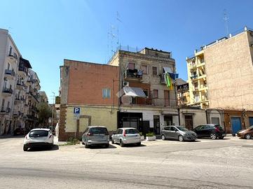 3 LOCALI A FOGGIA