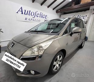 Peugeot 5008 1.6 HDi 112CV Business