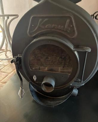 Stufa a legna Kanuk 15 kW