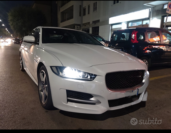 Jaguar xe r-sport km 0