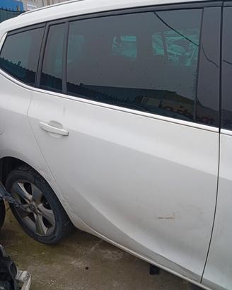 Porta posteriore dx con graffi Opel Zafira C toure