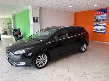Ford Focus 1.5 TDCi 120 CV Titanium permute finanz