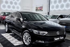 Volkswagen Passat 1.6 TDI 120CV NEOPATENTATI DSG E