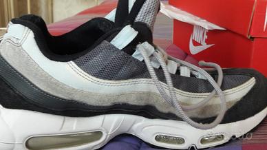 nike air Force 95 misura 42