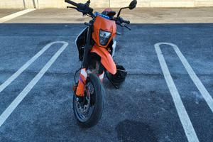 KTM 390 smcr