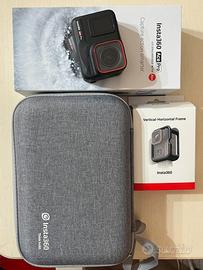 Insta 360 ace pro + accessori
