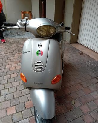 Vespa Piaggio 125 modello ET4