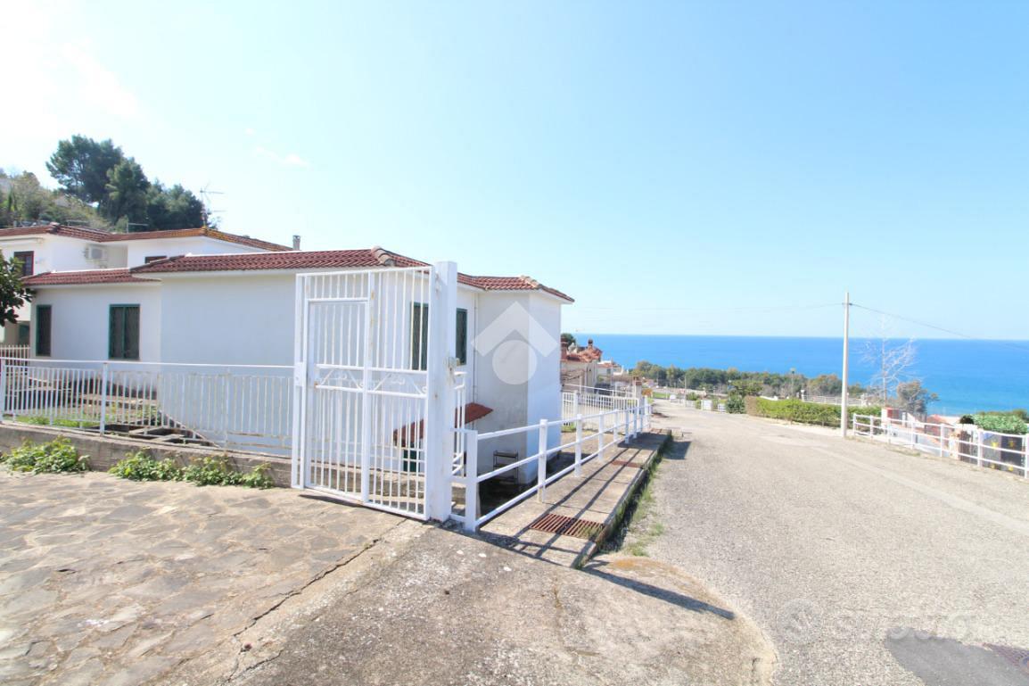 BIFAMILIARE A AGROPOLI - Vista 2