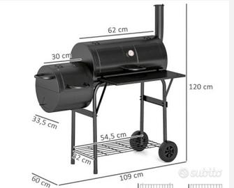 Barbecue con affumicatore