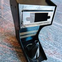 Mobiletto console centrale auto d’epoca.