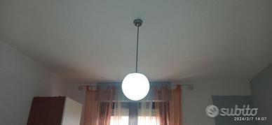 Lampadario a sfera vintage  moderno