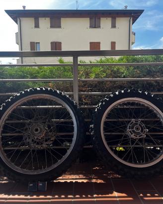 Cerchi enduro gommati moto 50cc Compatibili