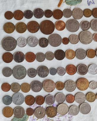 100 tipi di monete diverse da 50 stati diversi