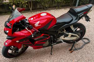 Honda CBR 600 RR 2004