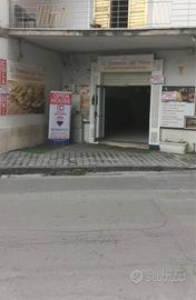 Negozio commerciale centrale