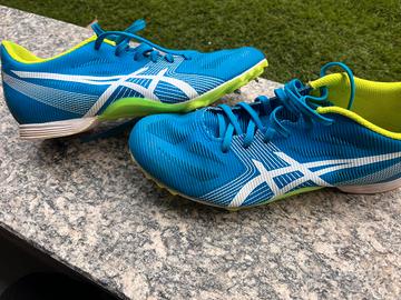scarpe chiodate Asics 